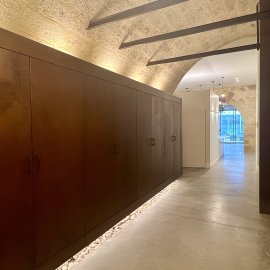 Loft Bordeaux Chartrons Antiquaires, 5 chambres, patio, garage double, cave à vin, rénové, climatisation